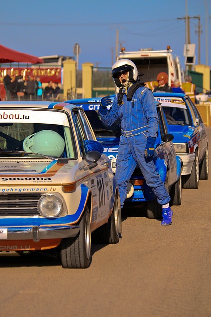 被迫暂停 被迫暂停