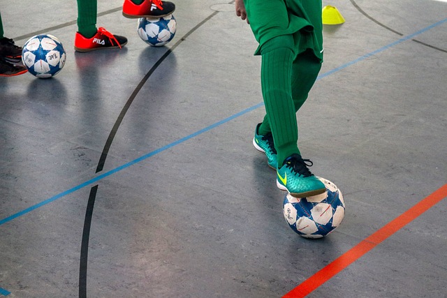 李霄鵬的離 李霄鵬的離